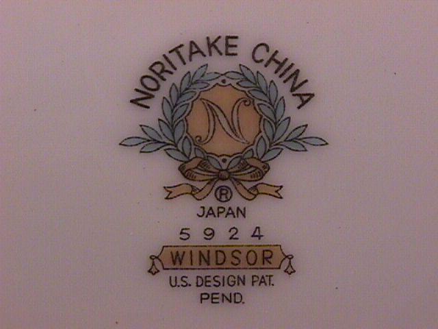 Noritake Fine China (Windsor)=#5924 Covered Vegetable