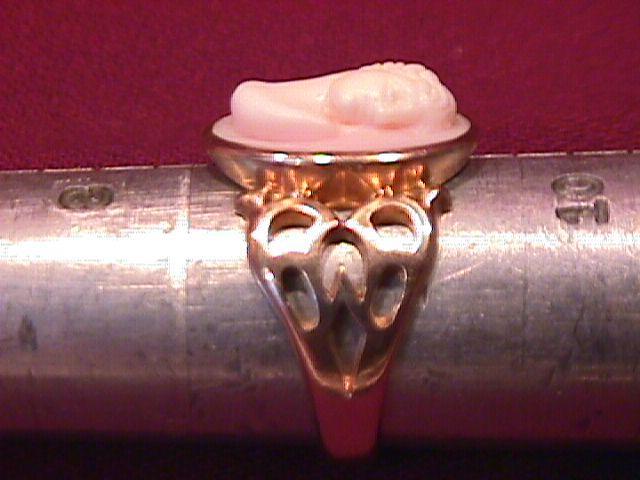 1800's Antique Cameo Ring