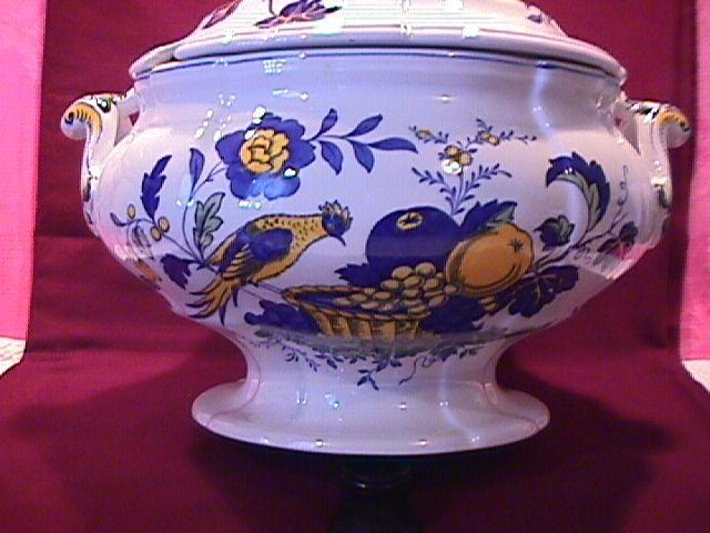 Spode China (Blue Bird)=S-3274 Covered Tureen