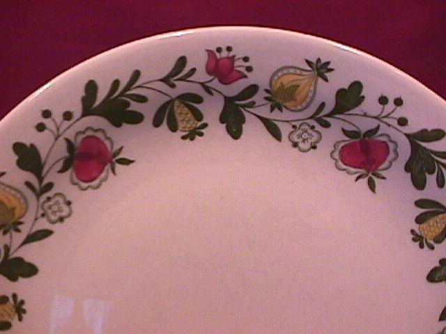 Johnson Brothers (Gretchen)=Green 2-Cake Plates
