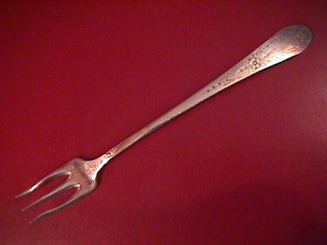 Oneida Silver Plate Community (Paul Revere 1927) Pickle Fork