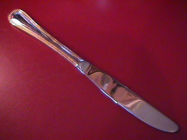 Wallace Stainless (Classic Bead) 18/10-Gold Accent= Dinner Knife