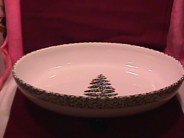 Furio Home Fine China (Christmas Tree) Oval Baker