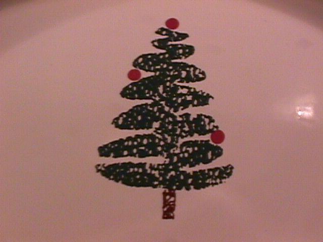 Furio Home Fine China (Christmas Tree) Oval Baker