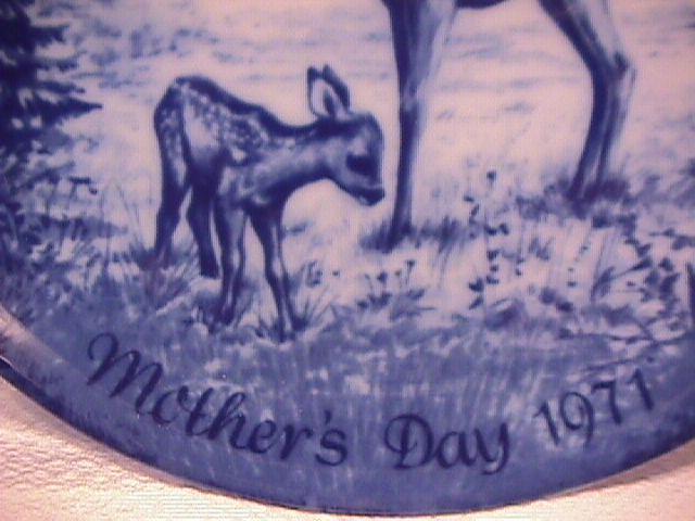 Royale Blue Winter China (Mothers Day 1971) Display Plate