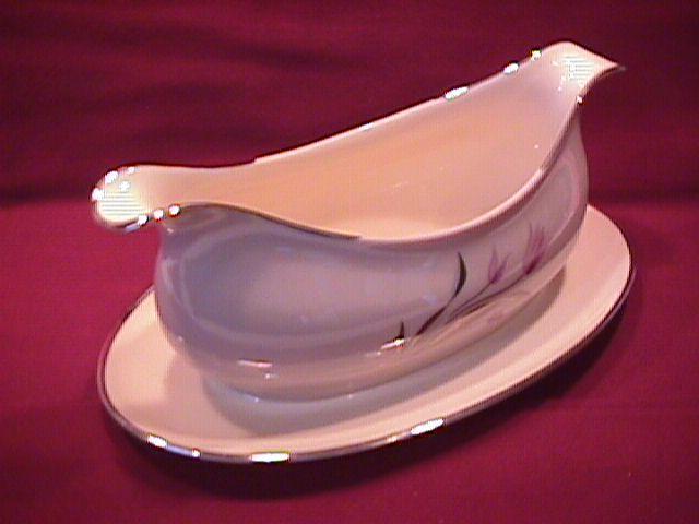 Franciscan Fine China (Claremont) Gravy Boat