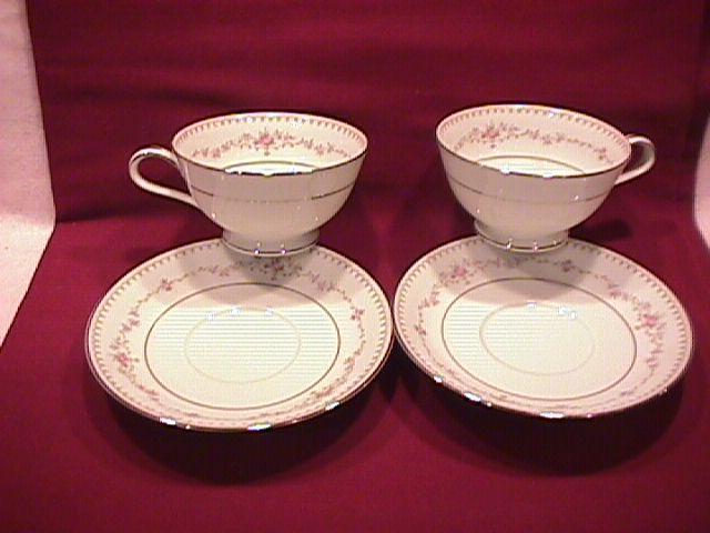 Noritake Fine China (Fairmont) #6102-2=Cups & Saucers