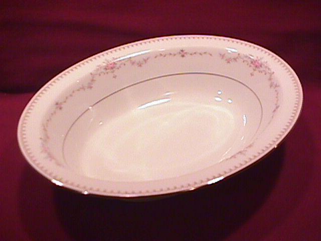 Noritake Fine China (Fairmont) #6102-Oval Vegetable