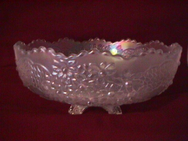 Fenton Carnival Glass (Orange Tree) Master Berry Bowl=White