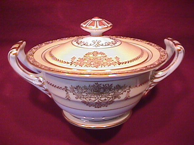 Noritake Fine China (Penelope) Covered Sugar
