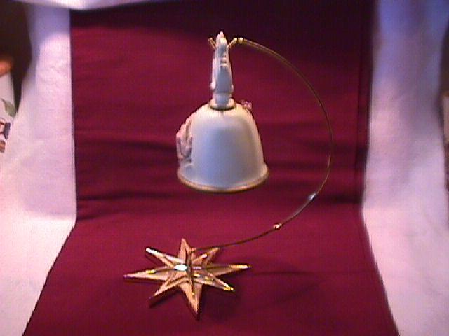 HOMCO Praying Hands Bell & Stand