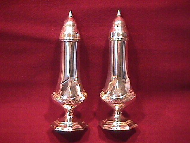 S. P. Co. Silverplate (La France) Salt & Pepper Set