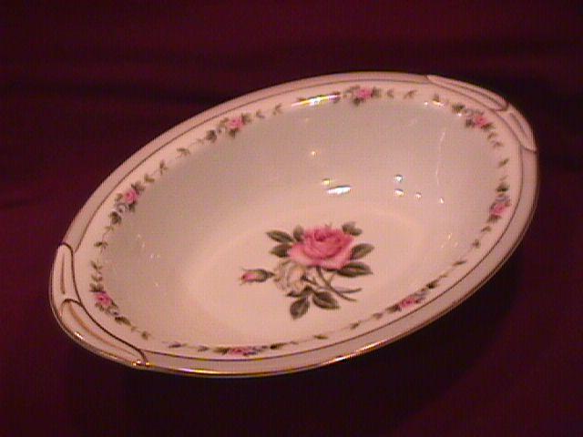 Noritake Fine China (Reverie) #5431 Oval Vegetable