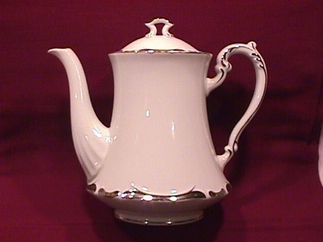 Harmony House (Starlight) Covered Coffee Pot