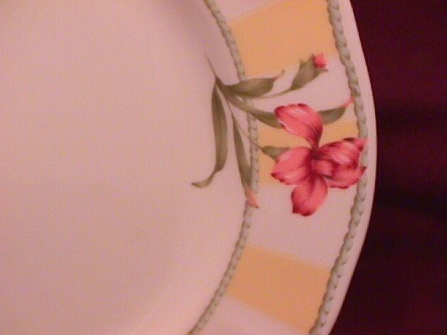Noritake Homecraft Fine China (Summer Estate) #9212 Dinner Plate