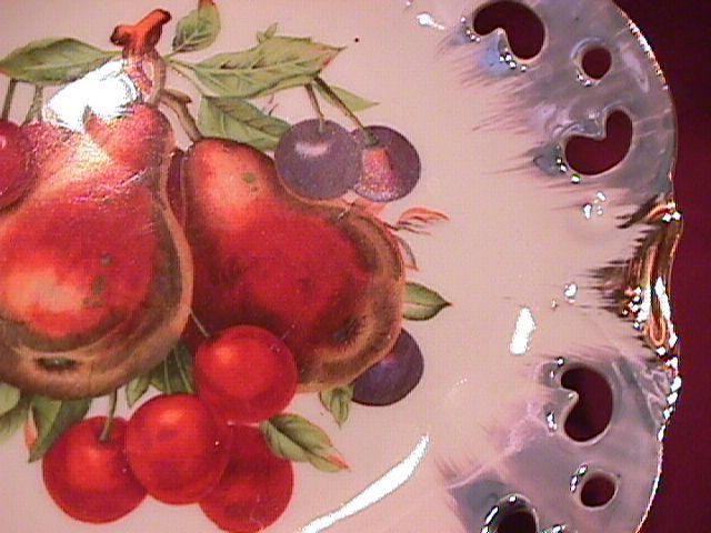 Porcelain, Pierced, Reticulated, (Fruit Decorated) Gold Accented Bonn Bon