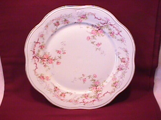 Z S & Co. Bavaria (Rose Trellis) Cake Plate