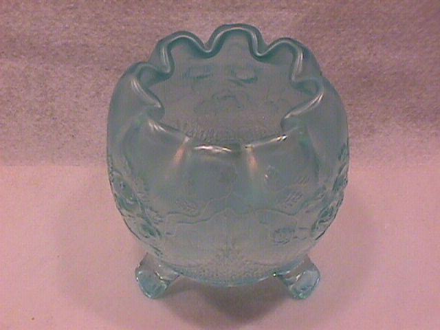 Northwoods Carnival Glass (Finecut & Roses) Rosebowl-Frosty Ice Blue