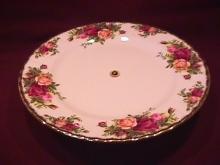Royal Albert (Old Country Roses) Footed Bon Bon