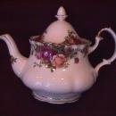 Royal Albert (Old Country Roses) Demitasse Tea Pot
