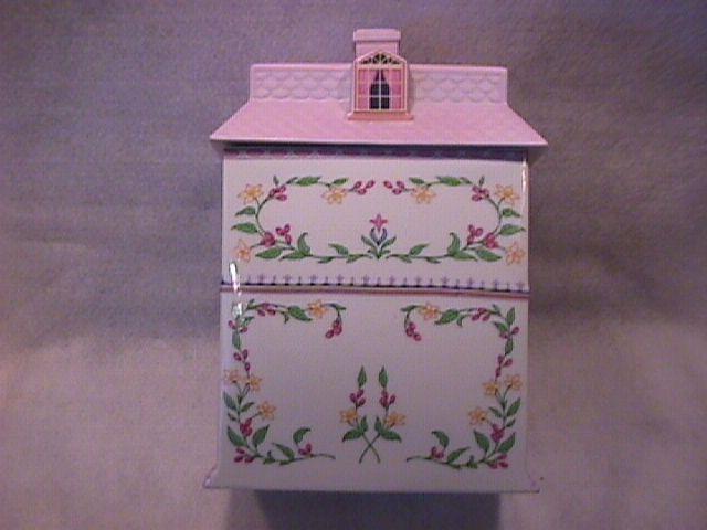 Lenox Fine Porcelain (The Lenox Village) Coffee Canister