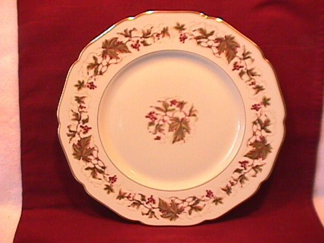 Royal York Fine China (Falstaff) Dinner Plate