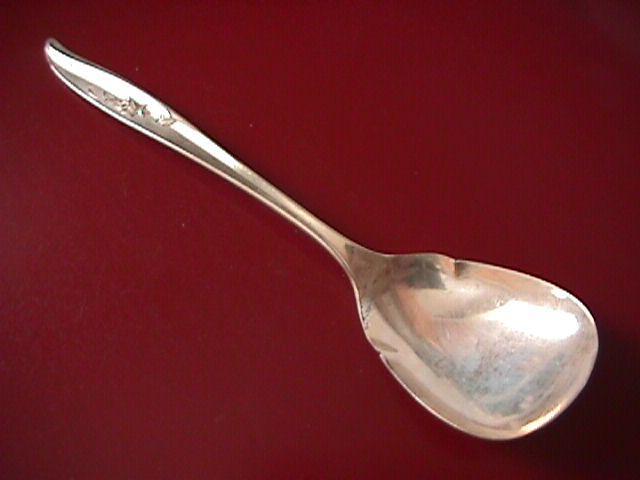 International 1847 Rogers Silverplate (Magic Rose) Sugar Shell