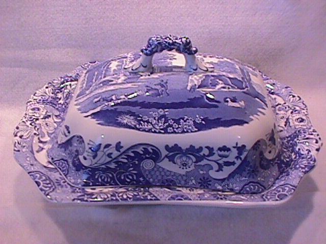 Spode Fine China (Blue Italian) C1816 W Covered Vegetable