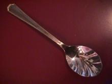 Towle 18-8 Stainless (Beacon Hill) Sugar Shell