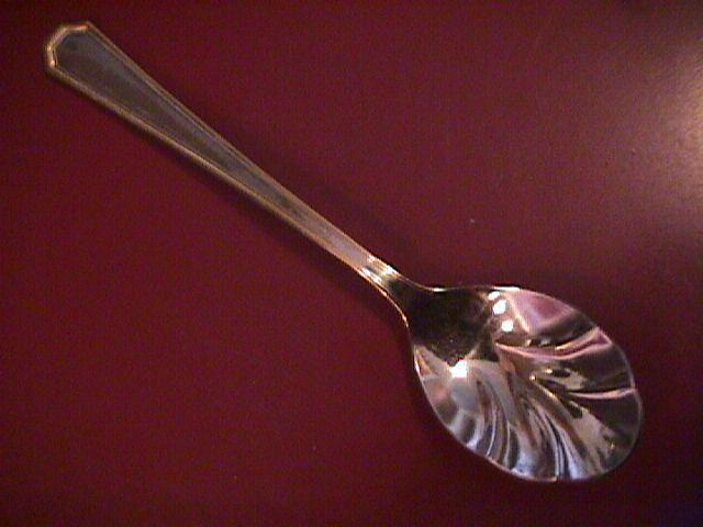 Towle 18-8 Stainless (Beacon Hill) Sugar Shell