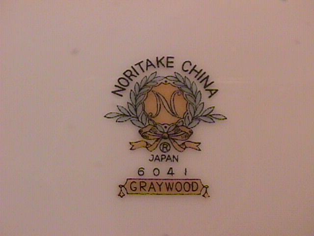 Noritake Fine China (Graywood) #6041 Covered Sugar