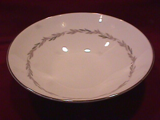 Noritake Fine China (Graywood) #6041 Round Vegetable