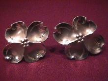 Stuart Nye Sterling (Dogwood) Screw-Type Earrings