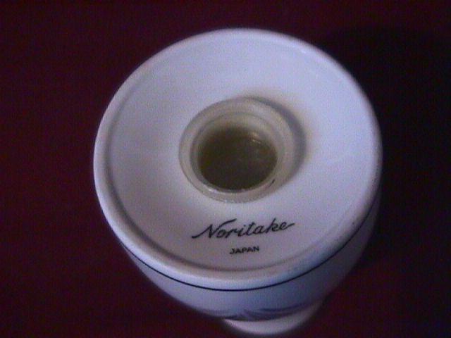Noritake Fine China (Crest) #5421 Salt Shaker