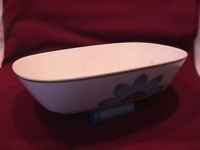 Noritake Progression China (Up-Sa Daisy) Ovoid Vegetable