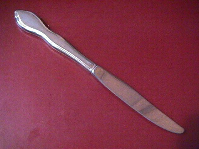 Oneida 1881 Rogers Stainless (Twilight) Dinner Knife