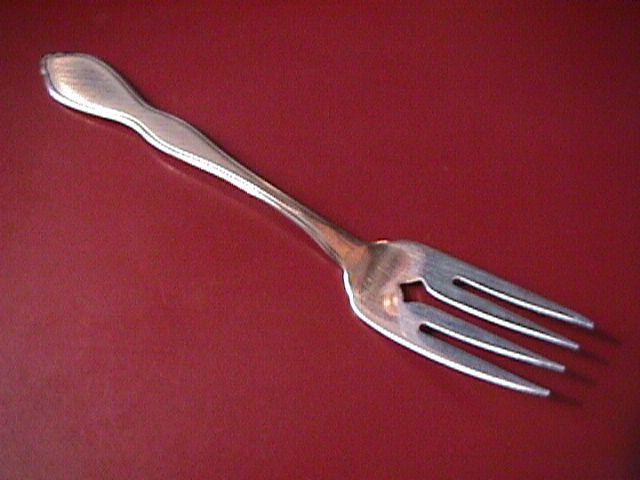 Oneida 1881 Rogers Stainless (Twilight) Salad Fork