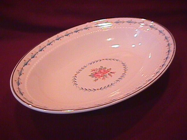 Harmony House (Mount Vernon) Oval Vegetable
