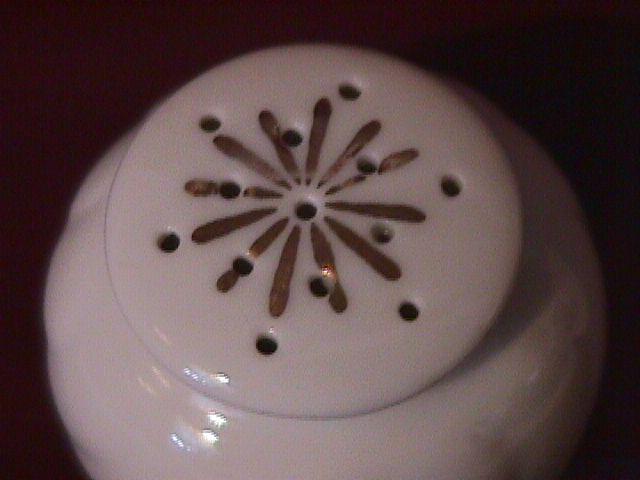 Swirl China Japan (Proposal) Salt Shaker