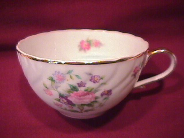 Swirl China Japan (Proposal) Cup Only