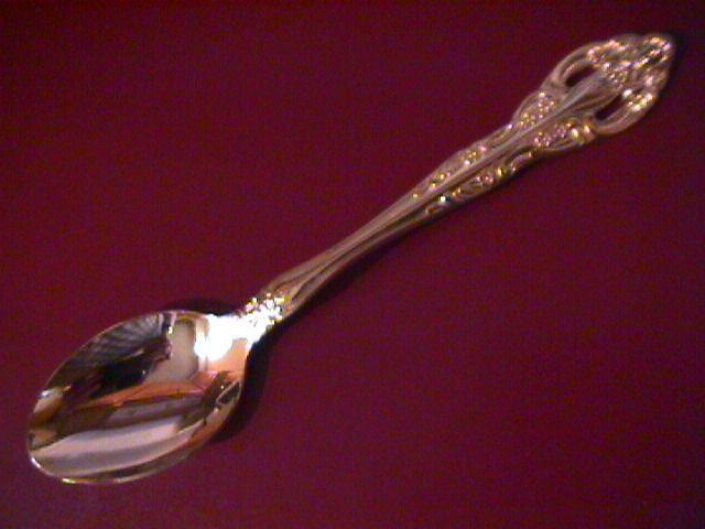 International Rogers Gold Plate (Golden Felice) 1991 Place Spoon