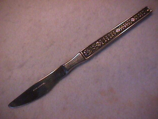 Riviera Stainless (Plain Black Cordova) Dinner Knife