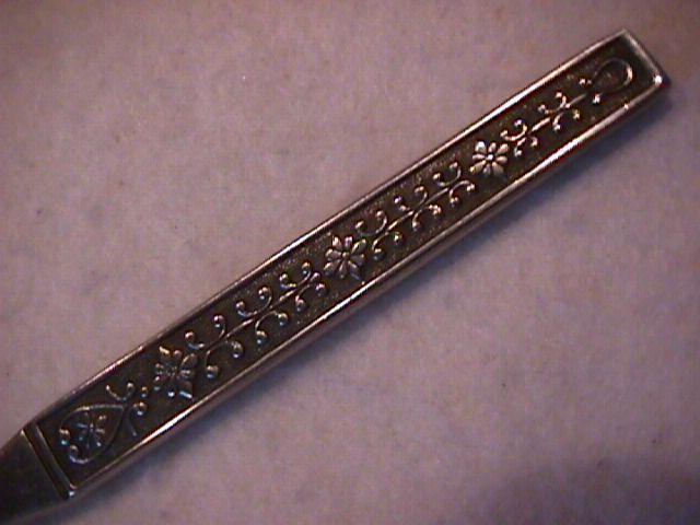 Riviera Stainless (Plain Black Cordova) Dinner Knife