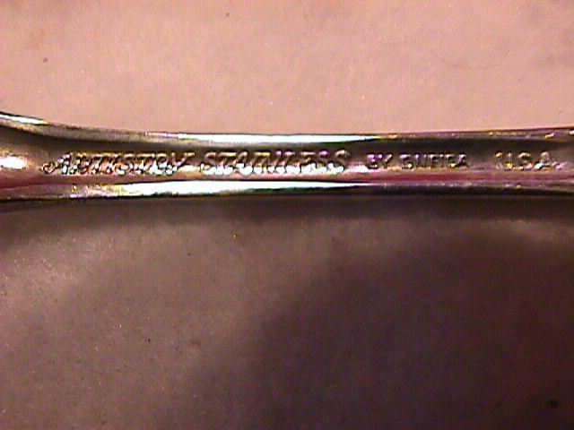 Oneida Artistry Stainless (Southern Baroque) Dinner Fork