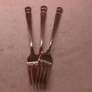 International 1847 Rogers (Eternally Yours) 3-Dinner Forks