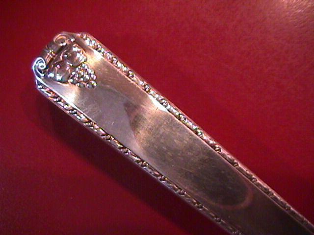 Oneida Prestige Plate (Bordeaux) 1945 Dinner Fork
