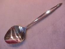 International 1847 Rogers (Garland) 1965 Casserole Spoon