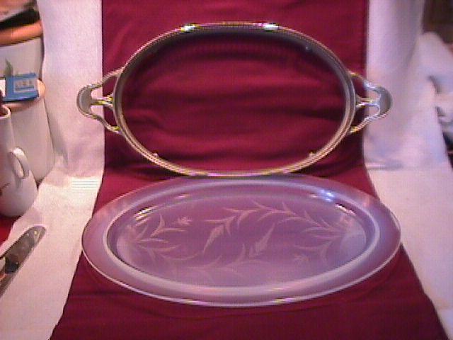 Rare= Fry Oven Glass Platter & Stand