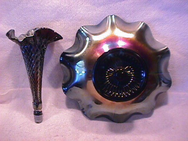 Dugan Carnival Glass (Fishnet Epergne) in Amethyst