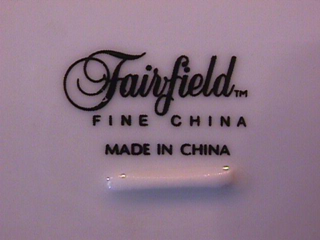 Tienshan/Fairfield Fine China (Poinsettia Ribbon) Platter